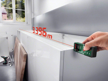 Надежный дальномер для точных измерений Bosch Universal Distance 50