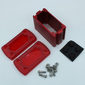 ALUG702RD040-IR, (68,7х35,2х49мм), Алюминиевый красный корпус с Инфракрасными пластиковыми торцевыми панелями