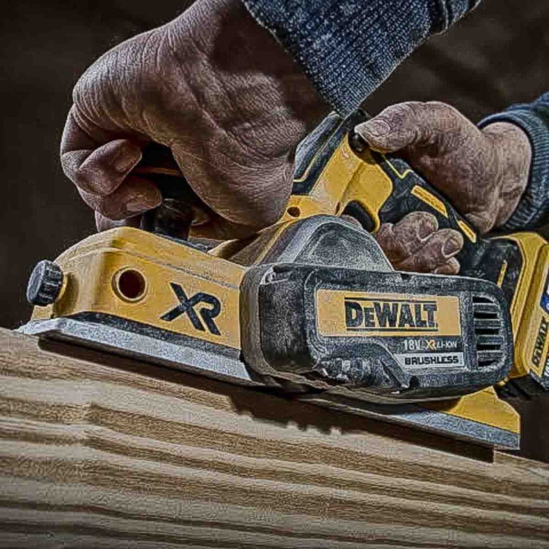DCP580N XJ Cordless 18V Planer DeWALT