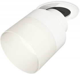 Фото 1/3 Ambrella Комплект встраиваемого поворотного светильника с акрилом XM8101521 SWH/FR белый песок/белый матовый GX53 (A2241, A2105, C8101, N840