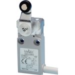 CE70.0.EM/2, Limit Switch, Roller Lever, Metal, NC,