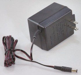 VSM-632, Plug-In AC/DC Adapter 6V dc Output, 300mA Output