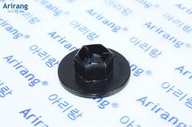 ARG178036, Клипса крепления подкрылка перед