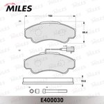 E400030, Колодки тормозные передние (болты + 1 датчик) (Смесь Low-Metallic) ...