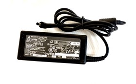 Фото 1/2 Блок питания (сетевой адаптер) для ноутбуков Asus 19V 3.42A 65W 4.5x3.0 мм с иглой черный, без сетевого кабеля