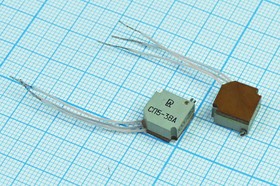 Фото 1/2 Резистор подстроечный 330 Ом, мощность 0.5Вт, 40 оборотов; №4557 РПодстр 330 \ 0,5\10x9x5\СП5-3ВА\40об, 3L