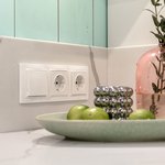 Рамка из поликарбоната на 3 поста Snabb Basic белый W0032001