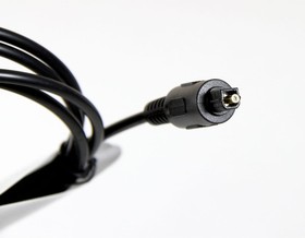 Оптиковолоконный кабель TOSLINK вилка - TOSLINK вилка, длина 1.5 м PL1070