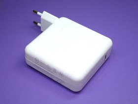 Блок питания (сетевой адаптер) для ноутбуков Apple A1719 87W USB Type-C 20.2V 4.3A OEM