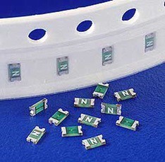Фото 1/6 0467003.NR, SMD Non Resettable Fuse 3A, 32V