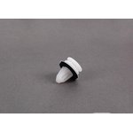 000 991 01 98, клипса облицовки заднего стекла!\MB W211 2.6 02-08