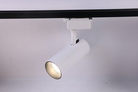 Фото 1/10 Трековый светильник однофазный ЭРА TR5-20 COB WH светодиодный 20Вт 4000К 1500Лм белый Б0049052