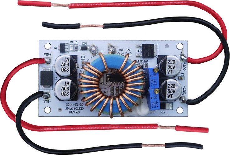 Регулируемый повышающий DC-DC преобразователь B900W