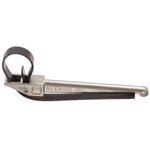 TG70, Wrenches TOOL