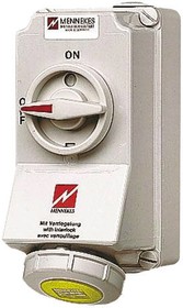 Фото 1/2 7010A, Switchable IP44 Industrial Interlock Socket 2P+E, Earthing Position 4h, 16A, 110 V