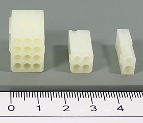 Штекер питания MFD, однорядный, 3 контакта, шаг 3.68, на кабель, MFD-1x3M; №9630 штек пит MFD\1x 3\P3,68\каб\\ MFD-1x3M+конт[20]