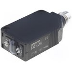E3ZLL86OMS, Diffuse Reflective Sensor PNP 300mm 1ms 24V 100mA IP67 E3Z