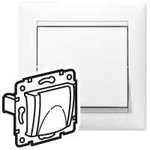 Legrand DIY Valena Бел Розетка 1-ая с/з с крышкой