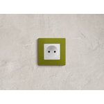 672234, 1-seater socket without grounding with protective shutters 16A white ETIKA