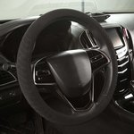 Оплетка на руль (M 38 см , иск. кожа PU, Софт тач) черная ARNEZI A0501037