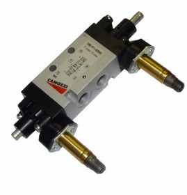Клапан привода открывания двери ПАЗ 12V с катушками (358-V11-02S03-RU03) (Camozzi)